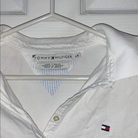 Tommy Hilfiger top! - Picture 2 of 2